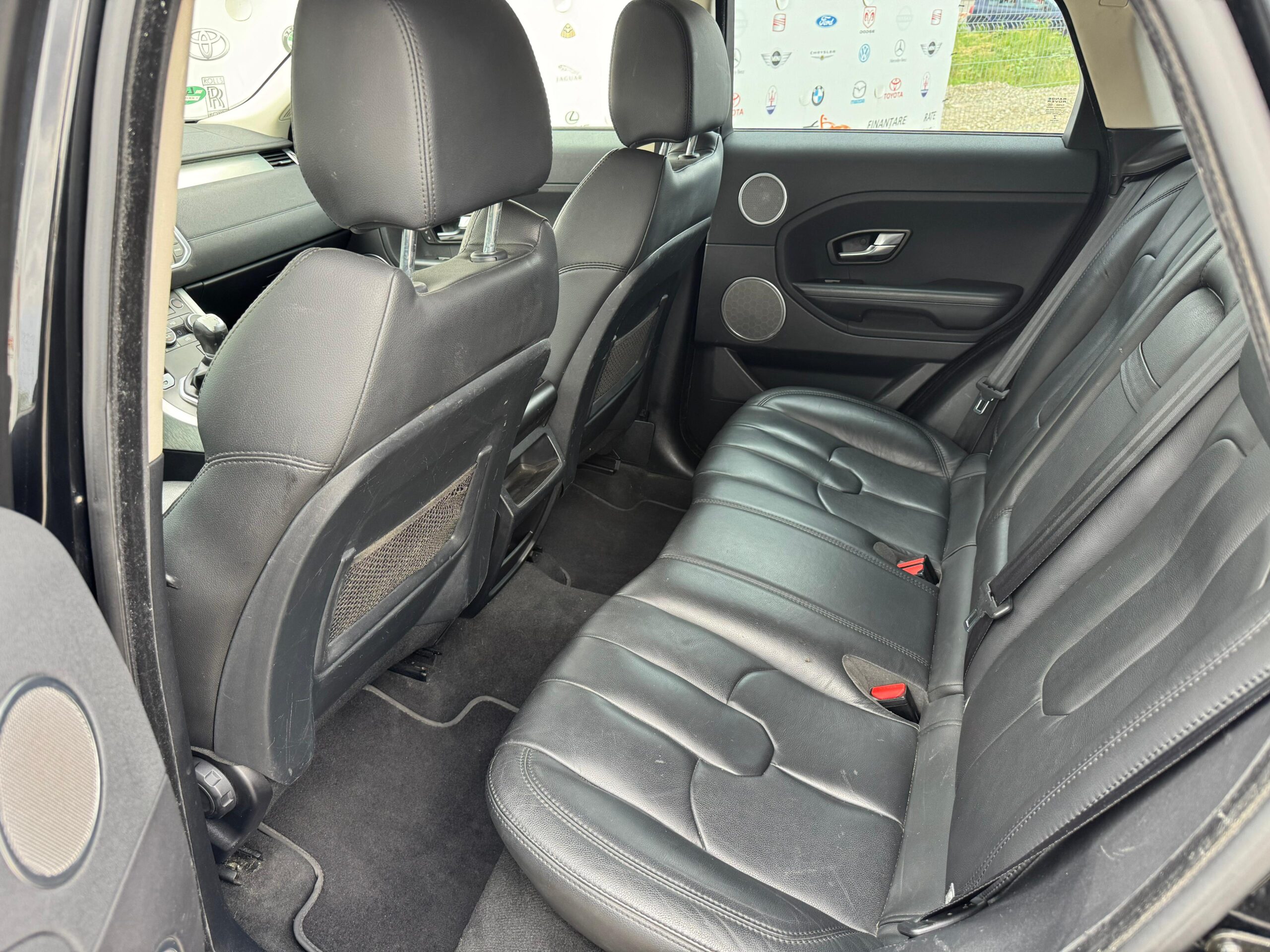 
								Range Rover Evoque full									