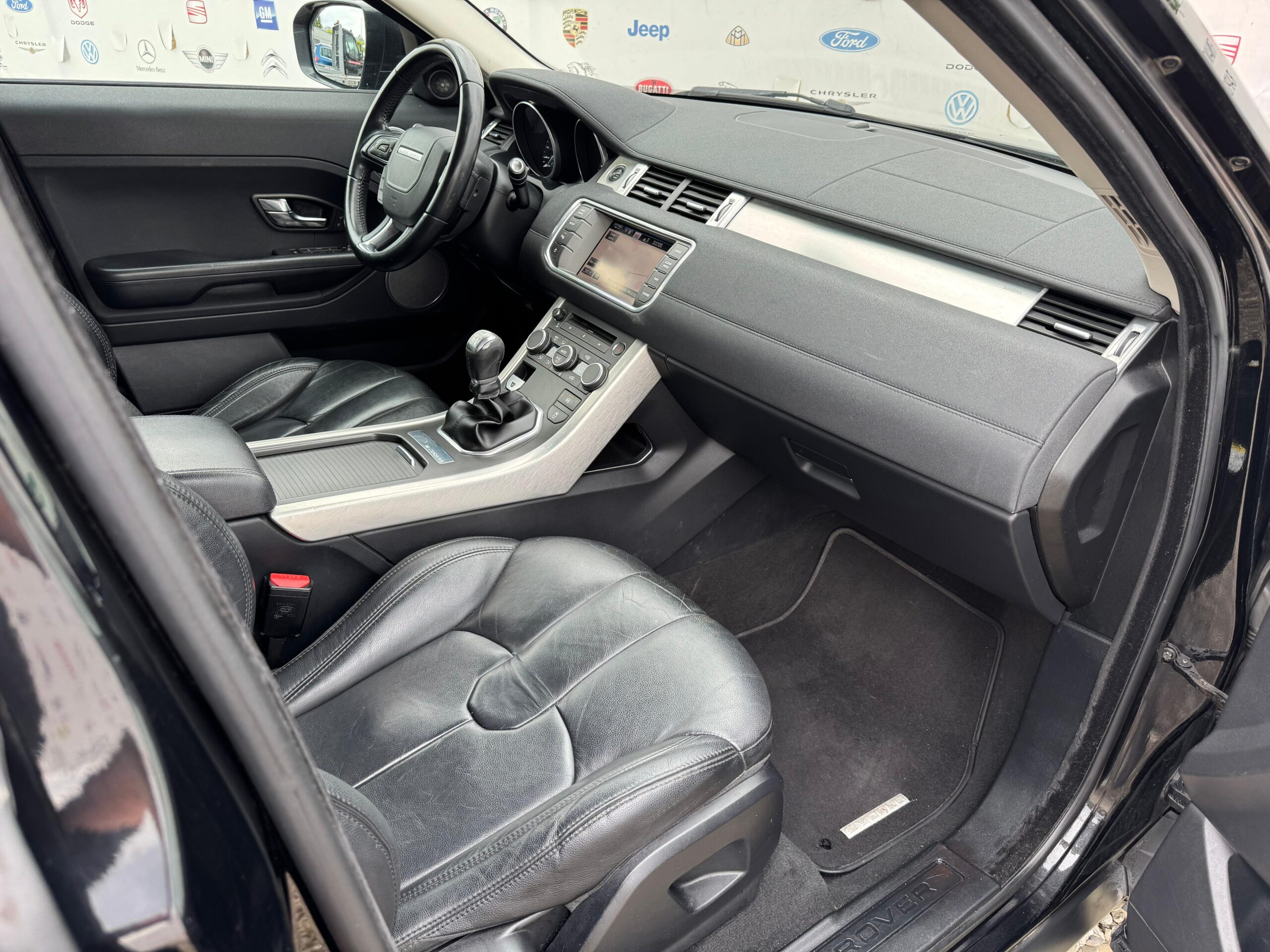 
								Range Rover Evoque full									