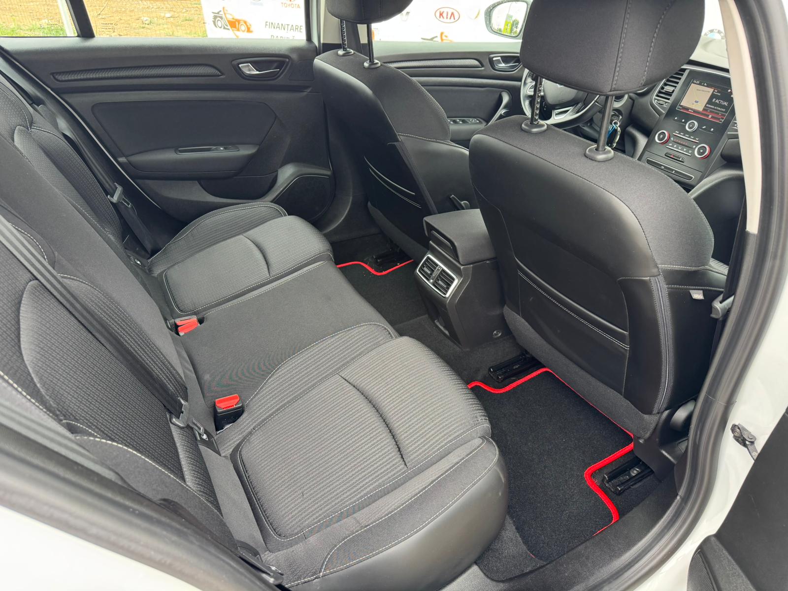 
								Renault Megane 1.5 DCI full									