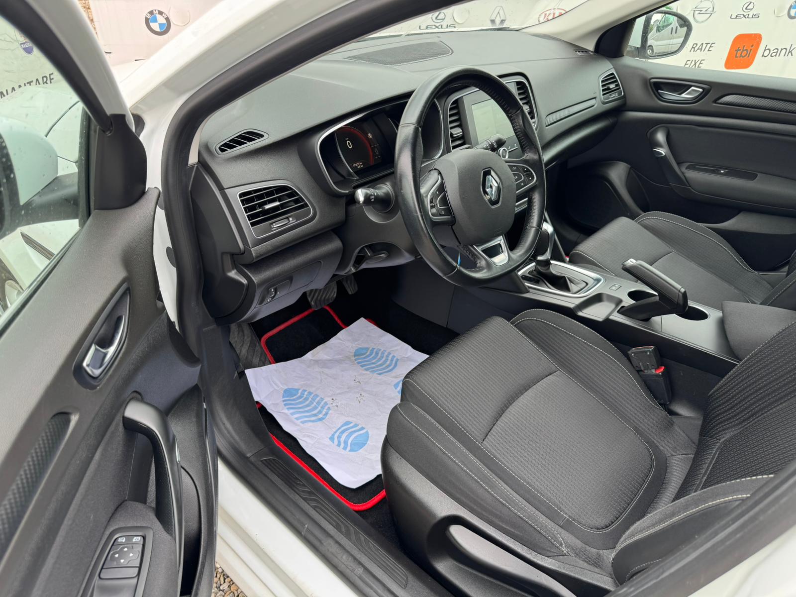 
								Renault Megane 1.5 DCI full									