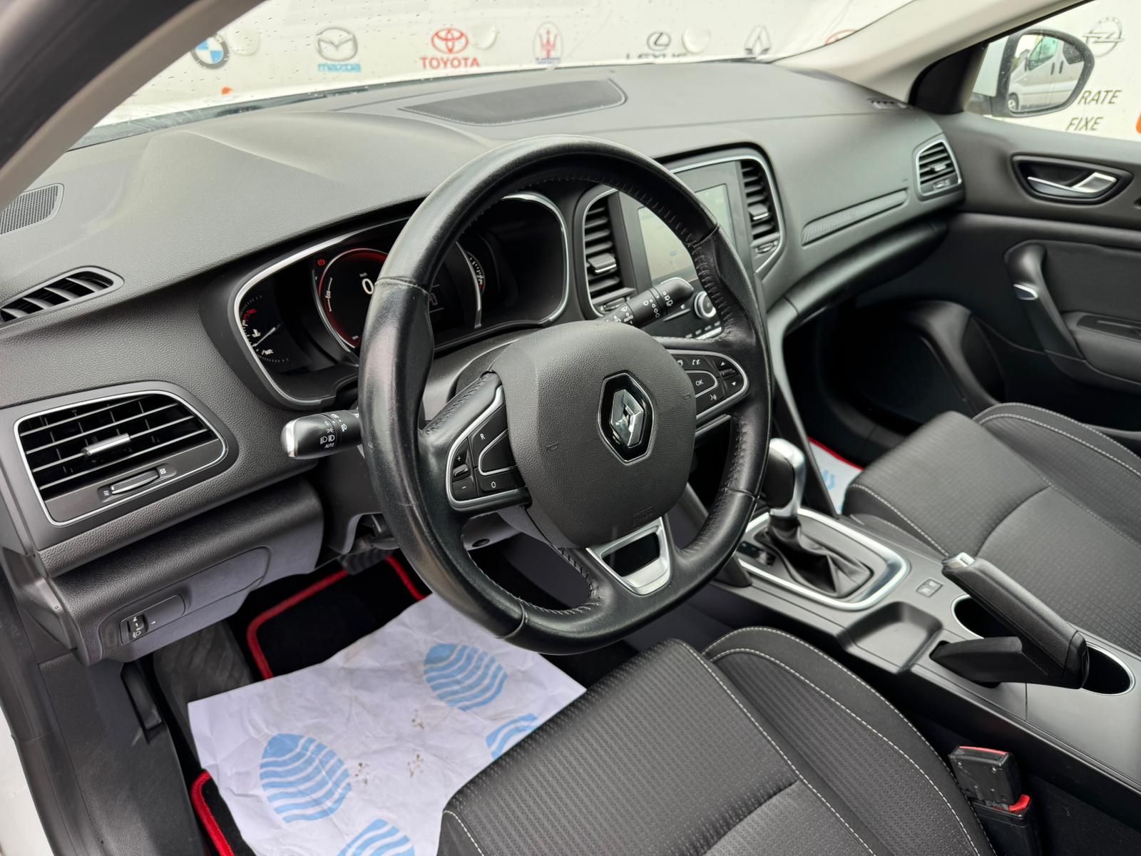 
								Renault Megane 1.5 DCI full									