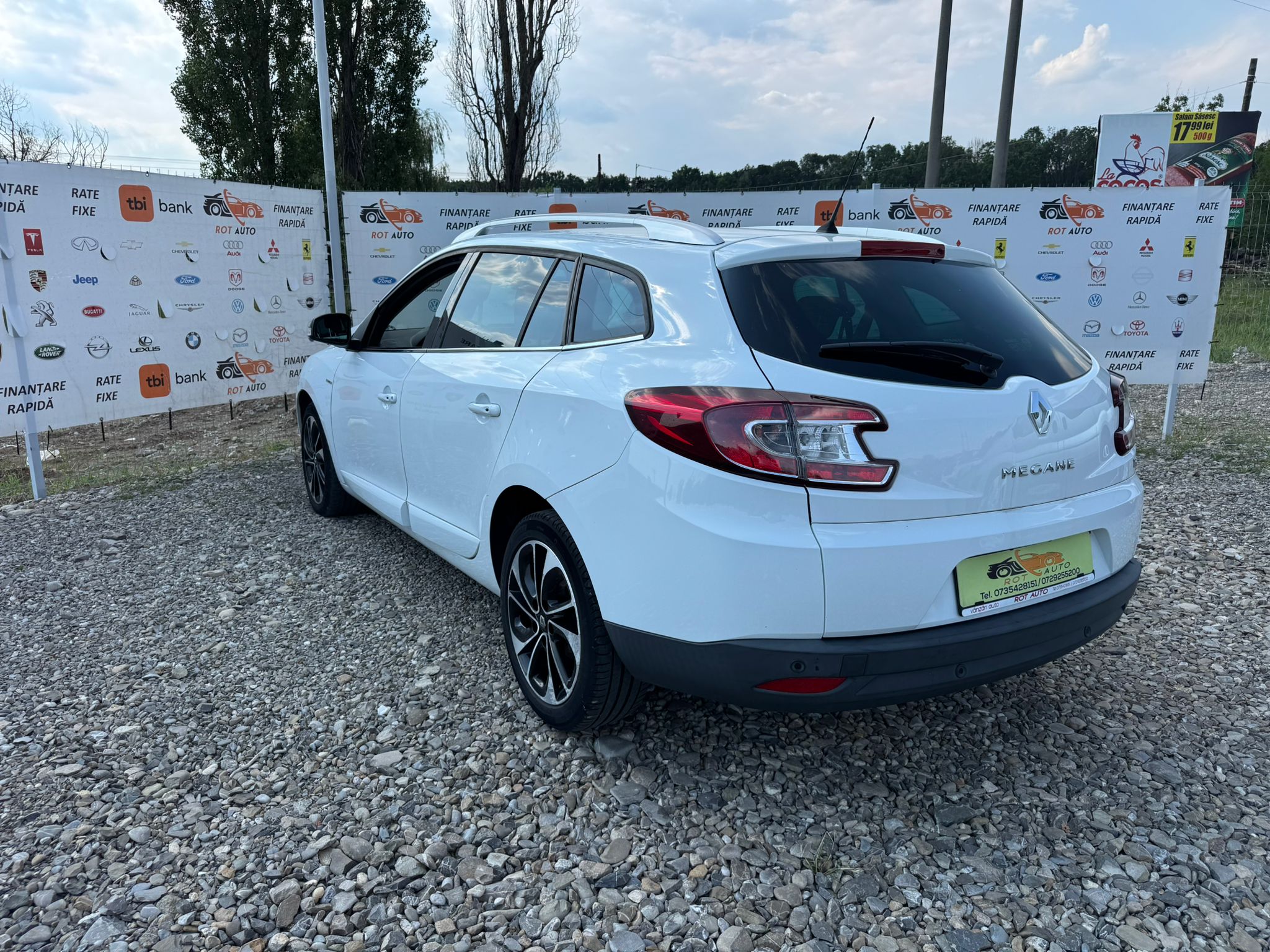 
								Renault Megane – Bose Edition full									