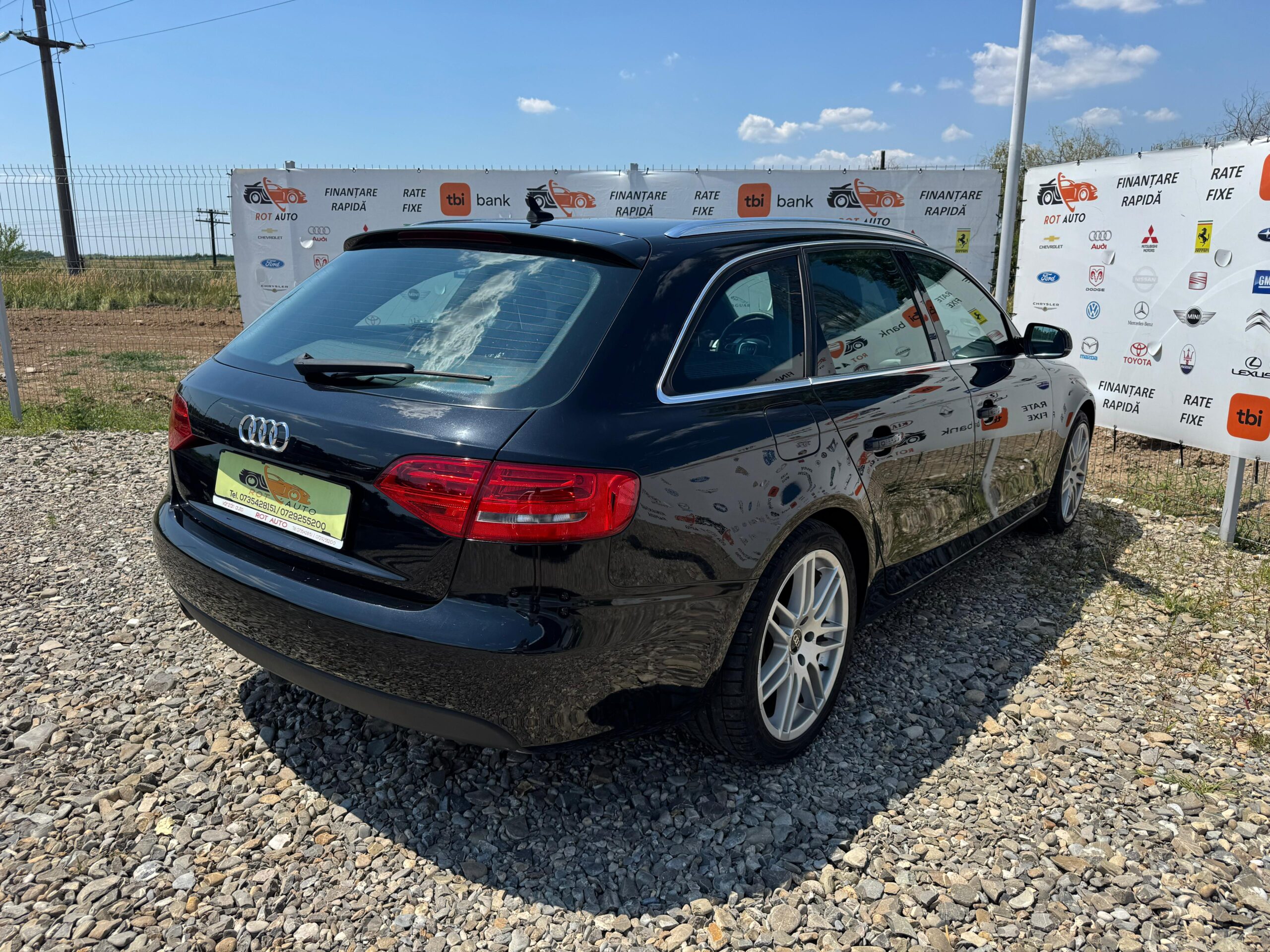 
								Audi A4 – TSI full									