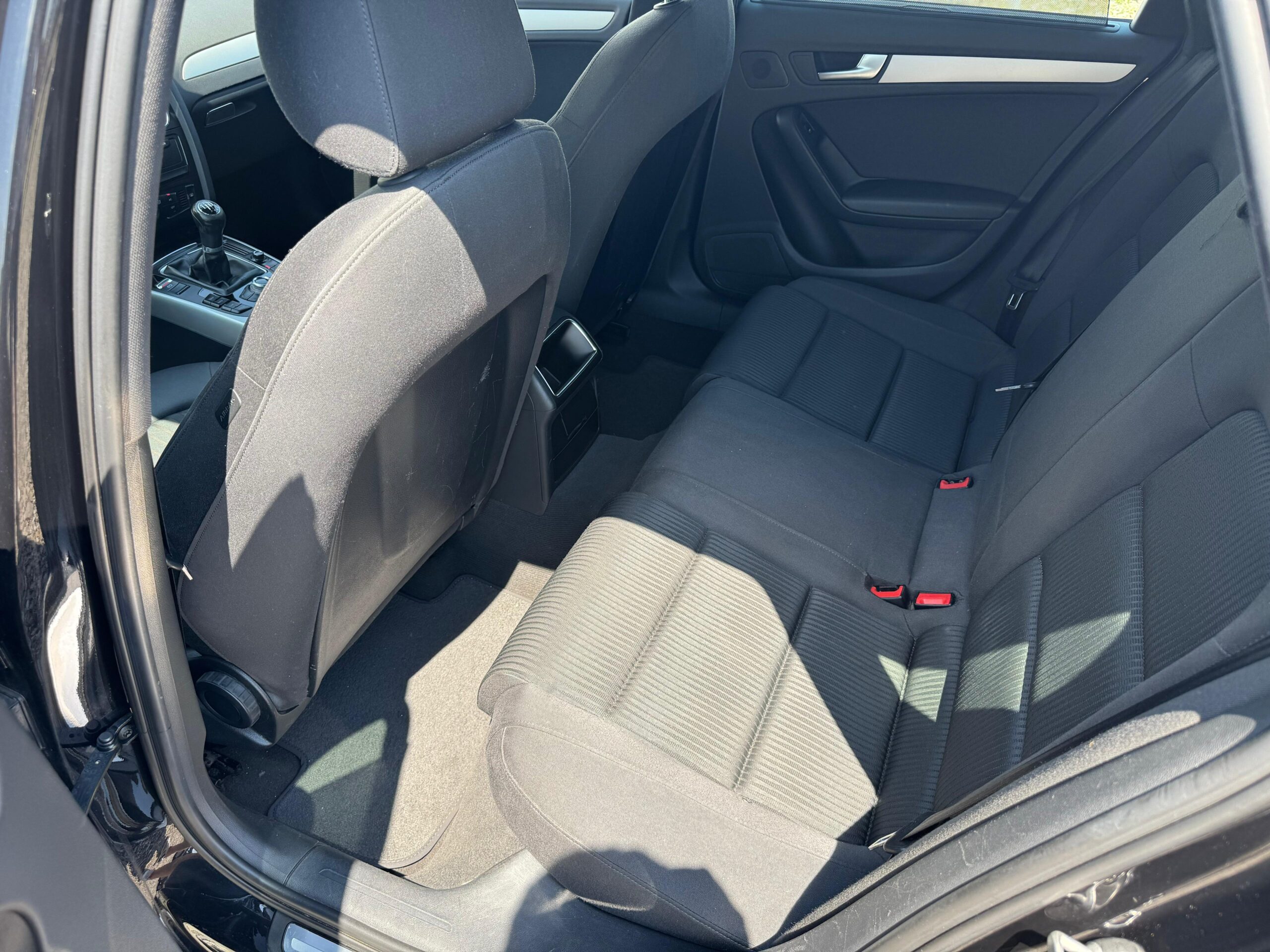 
								Audi A4 – TSI full									