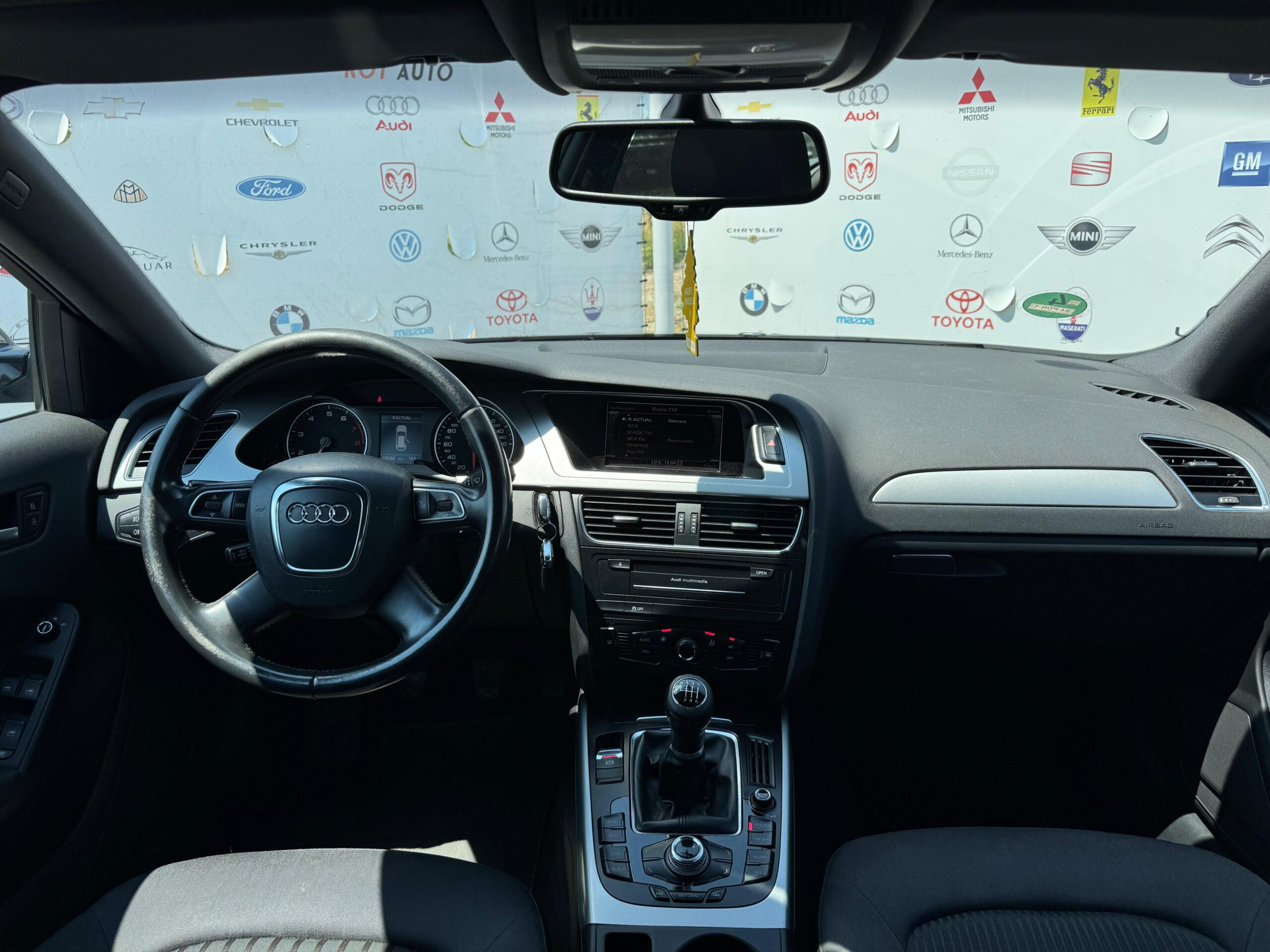 
								Audi A4 – TSI full									