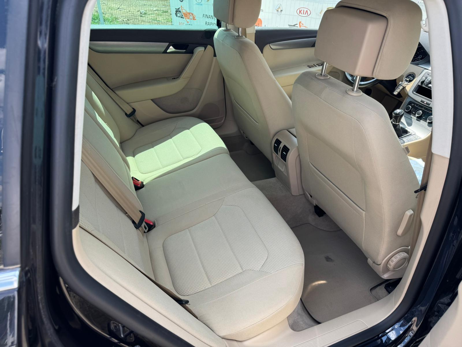 
								VW PASSAT – 1. 6 TDI – 2014 full									